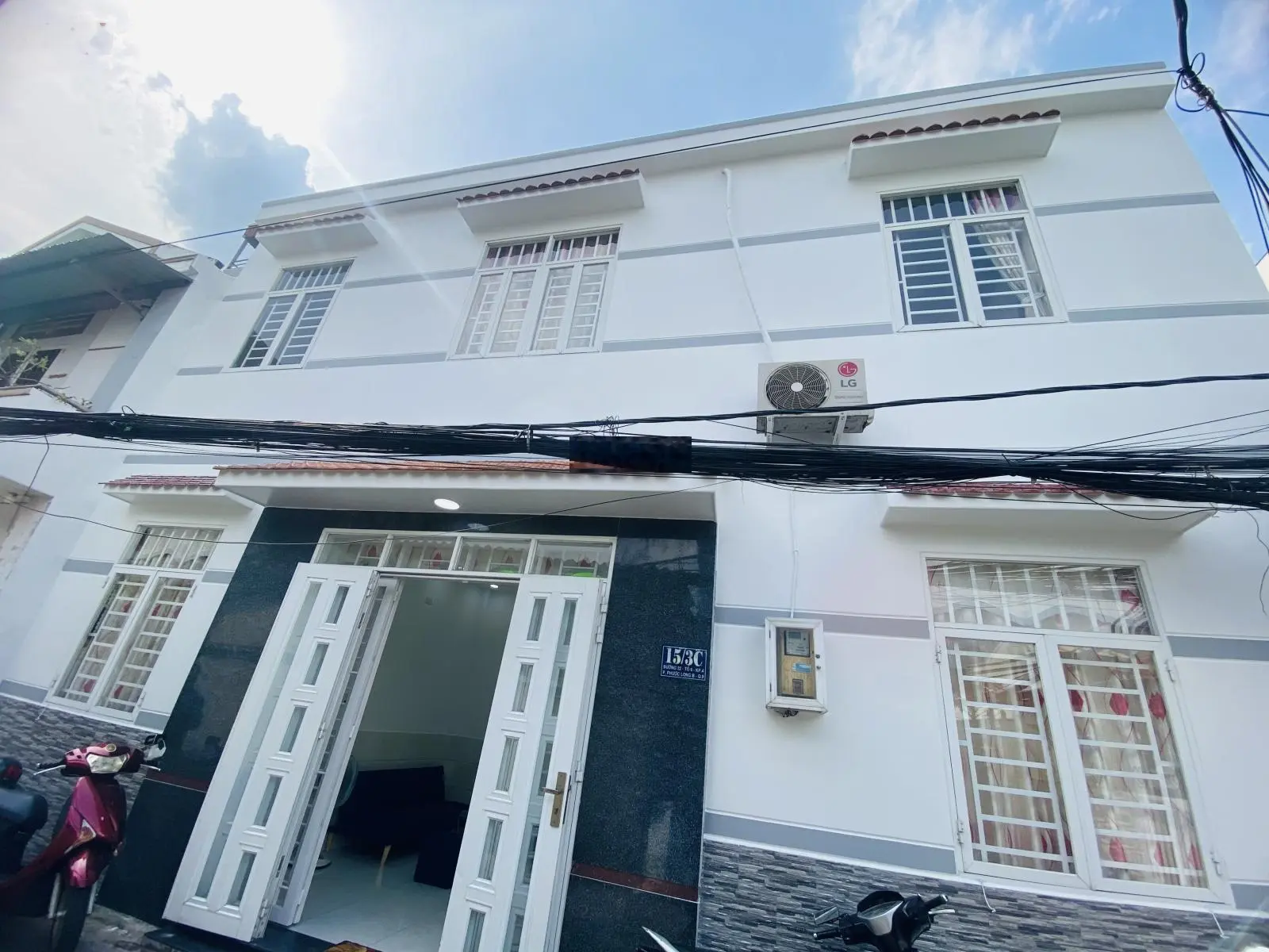 Bán nhà góc hẻm xe hơi quay đầu 1/ đường 22, Phước Long B, Q.9