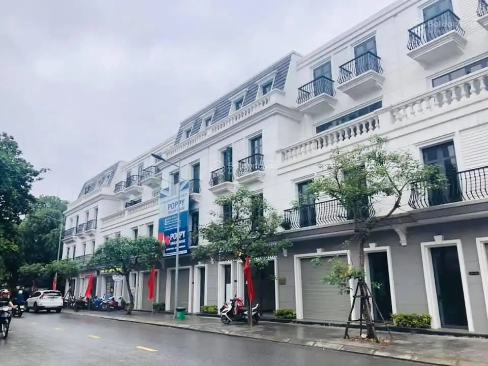 Bán shophouse Mỹ Gia và Phú Gia Vincom Yên Bái, thiết kế hiện đại, tiện ích đầy đủ , 75m, giá 4tỷ