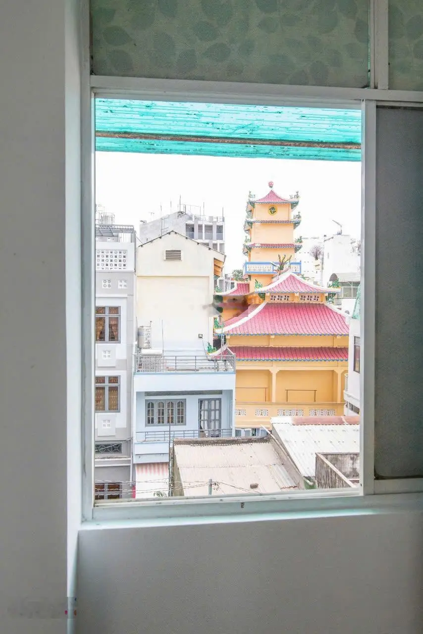 Siêu hiếm nhà trung tâm quận 1 hẻm xe hơi 3 tầng 45m2 giá chỉ 4,2 tỷ ở sướng kinh doanh đỉnh