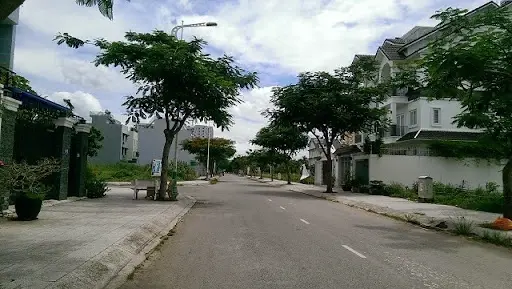 Gia đình cần bán lô đất 120m2 tại Củ Chi TPHCM. Giá: 1,38 tỷ (đã có sổ hồng)