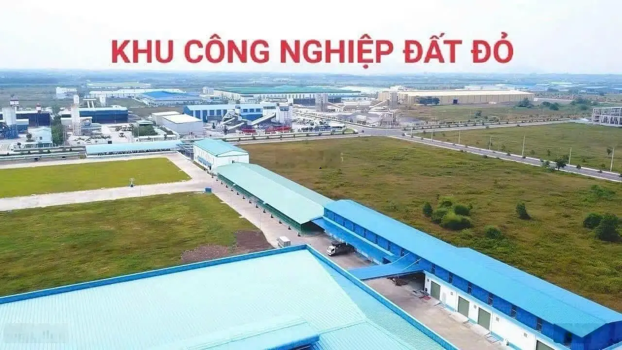 Tôi cần tiền bán gấp nền đất thổ cư 170m2 sổ sẵn. Mặt tiền đường gần trung tâm Đất Đỏ chỉ 650 triệu