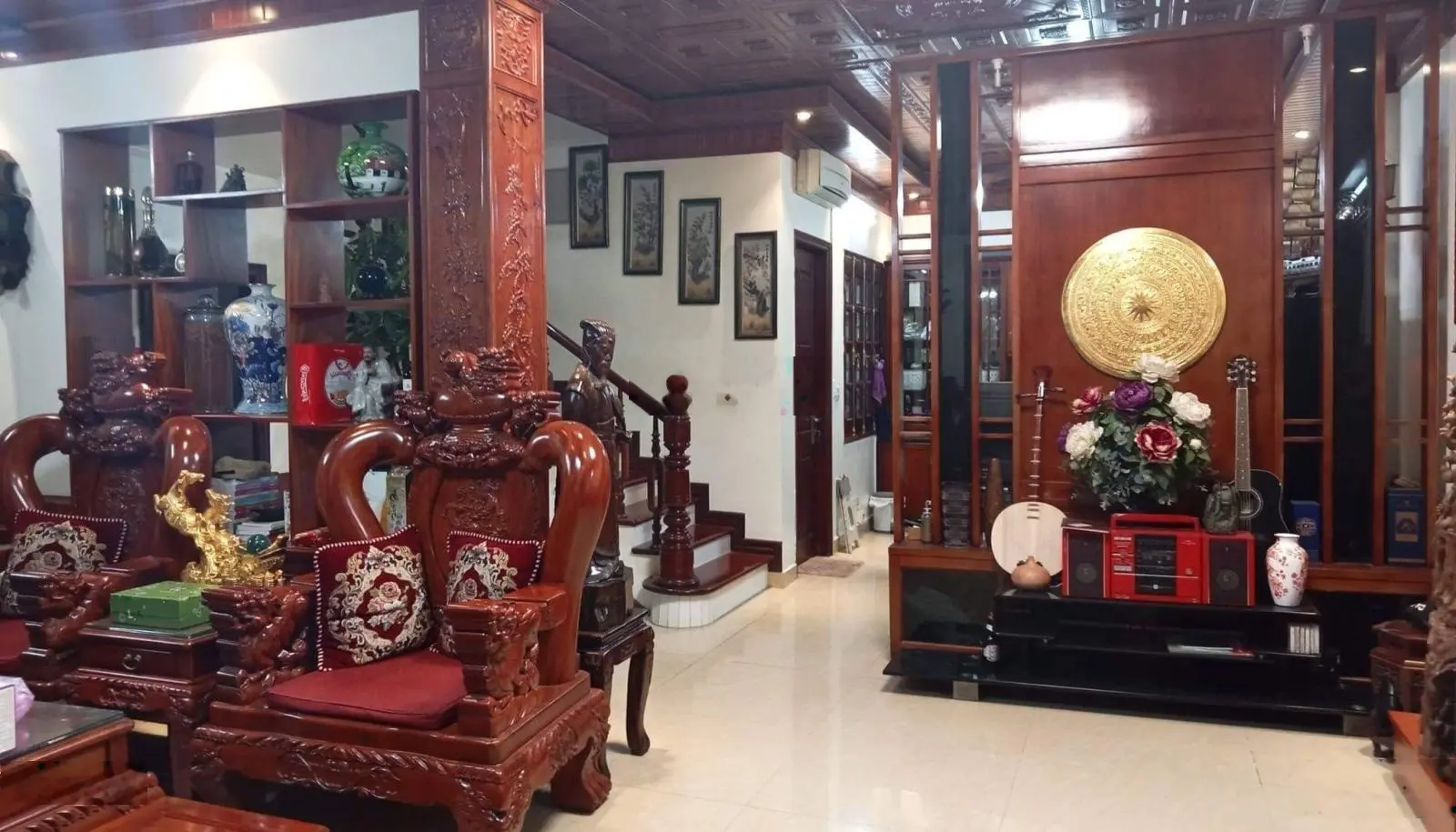 chỉ 288 tr/m2 cho 1 căn biệt thư 90 m2, khu phân lô cán bộ cấp cao,gần ngã tư Đại La, phố Vọng