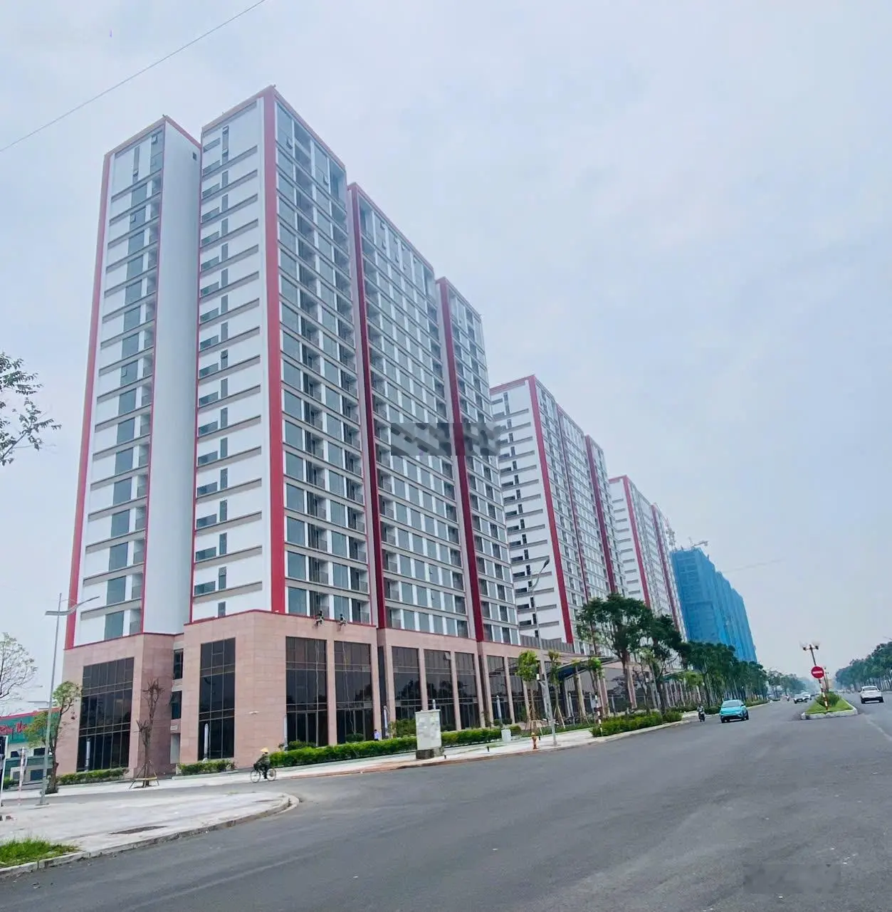 Bán căn hộ 3 phòng ngủ chung cư Khai Sơn Thượng Thanh Long Biên - Hà Nội