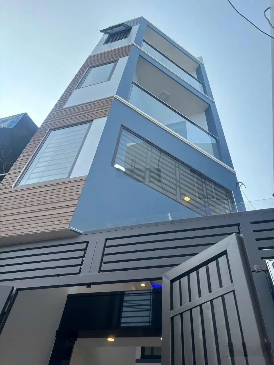 Cần bán gấp nhà HXH Mai Xuân Thưởng, P.6, Quận 6.