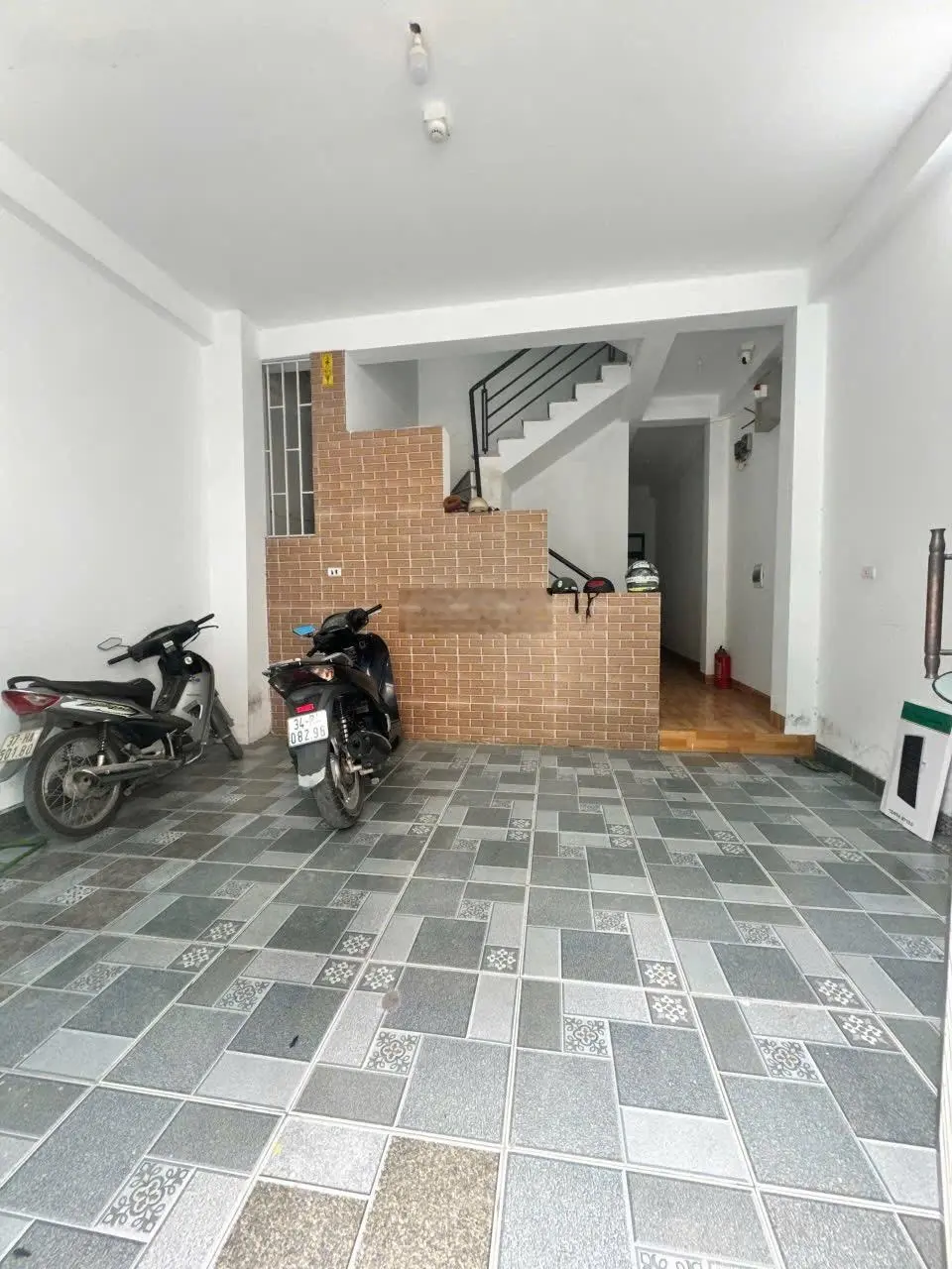 Bán nhà Đại Đồng, Đông Anh, 75m2, sẵn 10p cho thuê, dòng tiền 25tr/tráng, mặt tiền 4.5m, giá đầu tu