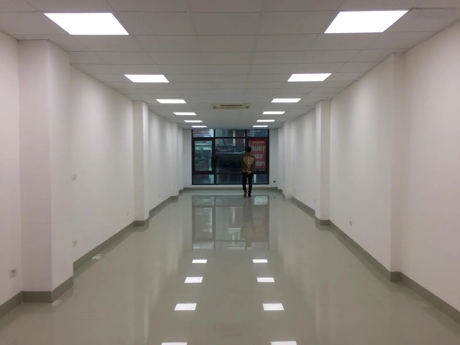 Bán nhà phố Nguyễn Phúc Lai, đống Đa, Hà Nội, dt 75m x 4 tầng, ngõ oto, giá 21 tỷ