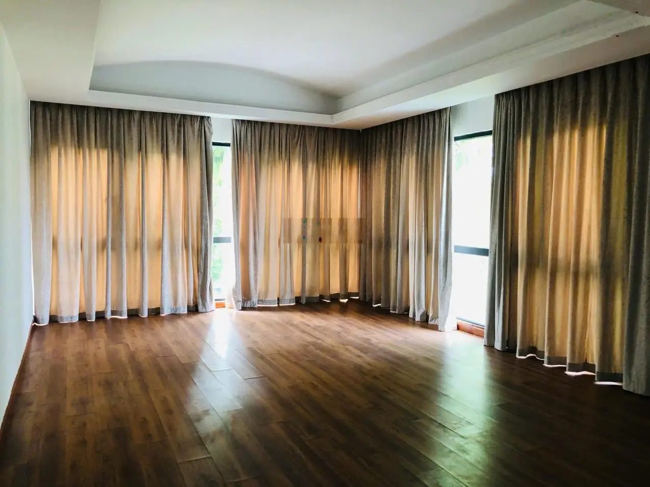 Bán biệt thự 6PN, 6WC tại Nguyễn Hoàng, An Phú, Q2, HCM giá cực rẻ 37 tỷ -0937221439