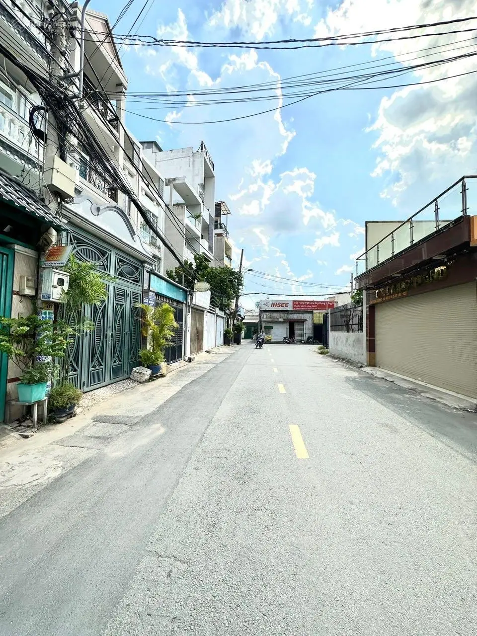 Bán đất 235m2, giá 18 tỷ, mặt tiền đường 28, p. Cát Lái, TP Thủ Đức. LH: 0902 126 ***