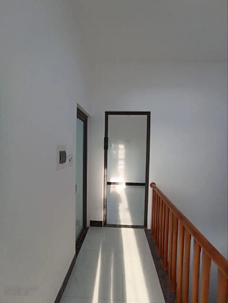 Bán nhà độc lập dân xây, 47m2x3T, giá 2.86 tỷ trung tâm Đại Thành