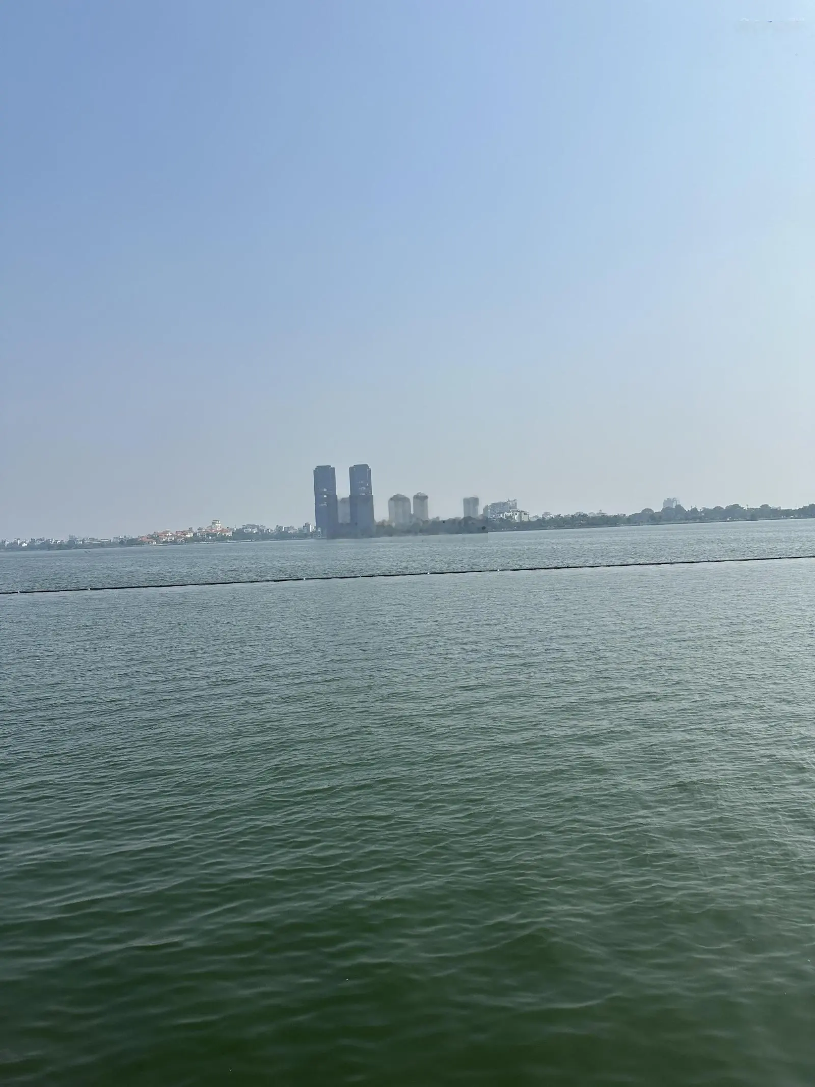 Đất Lạc Long quân, Tây Hồ. Ô tô vào nhà, 78 m2, mặt tiền 7 m. Sổ đỏ chính chủ, giá 20,3 tỷ