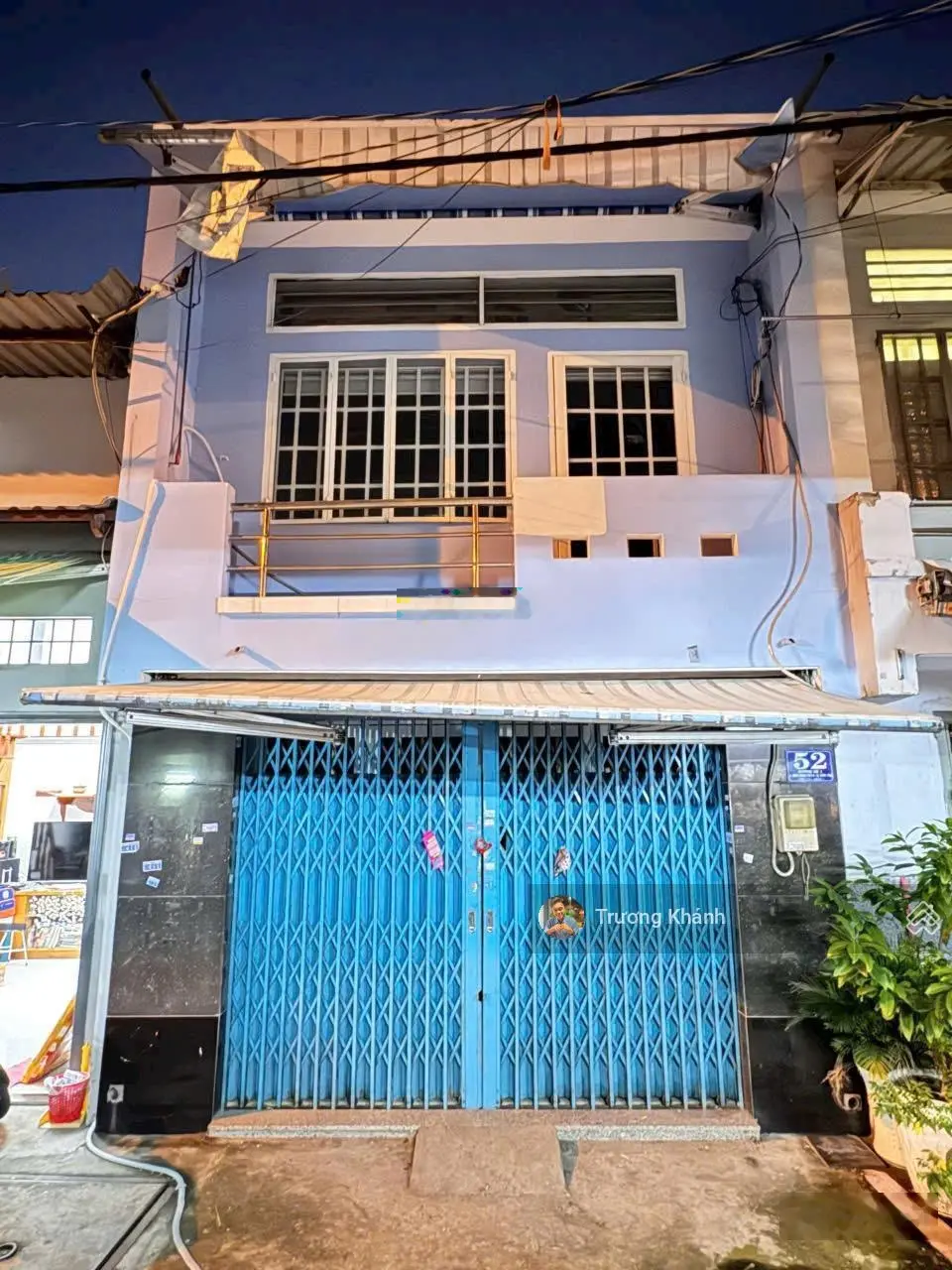 Nhỉnh 3 tỷ, nhà mặt tiền, 42m2, thuận tiên kinh doanh đa ngành nghề, đường 6m