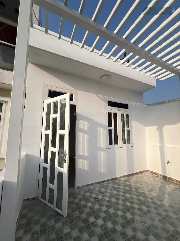 Bán nhà riêng DT 4 x14m, 3 tầng giá cực chất 5,5 tỷ tại An Dương Vương, Bình Tân