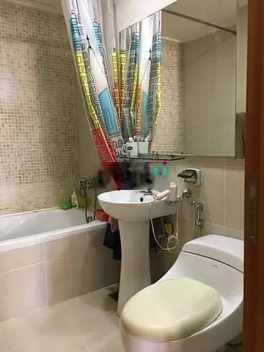 Cần tiền kinh doanh bán gấp căn hộ chính chủ The Manor , 2PN, 2WC, shr