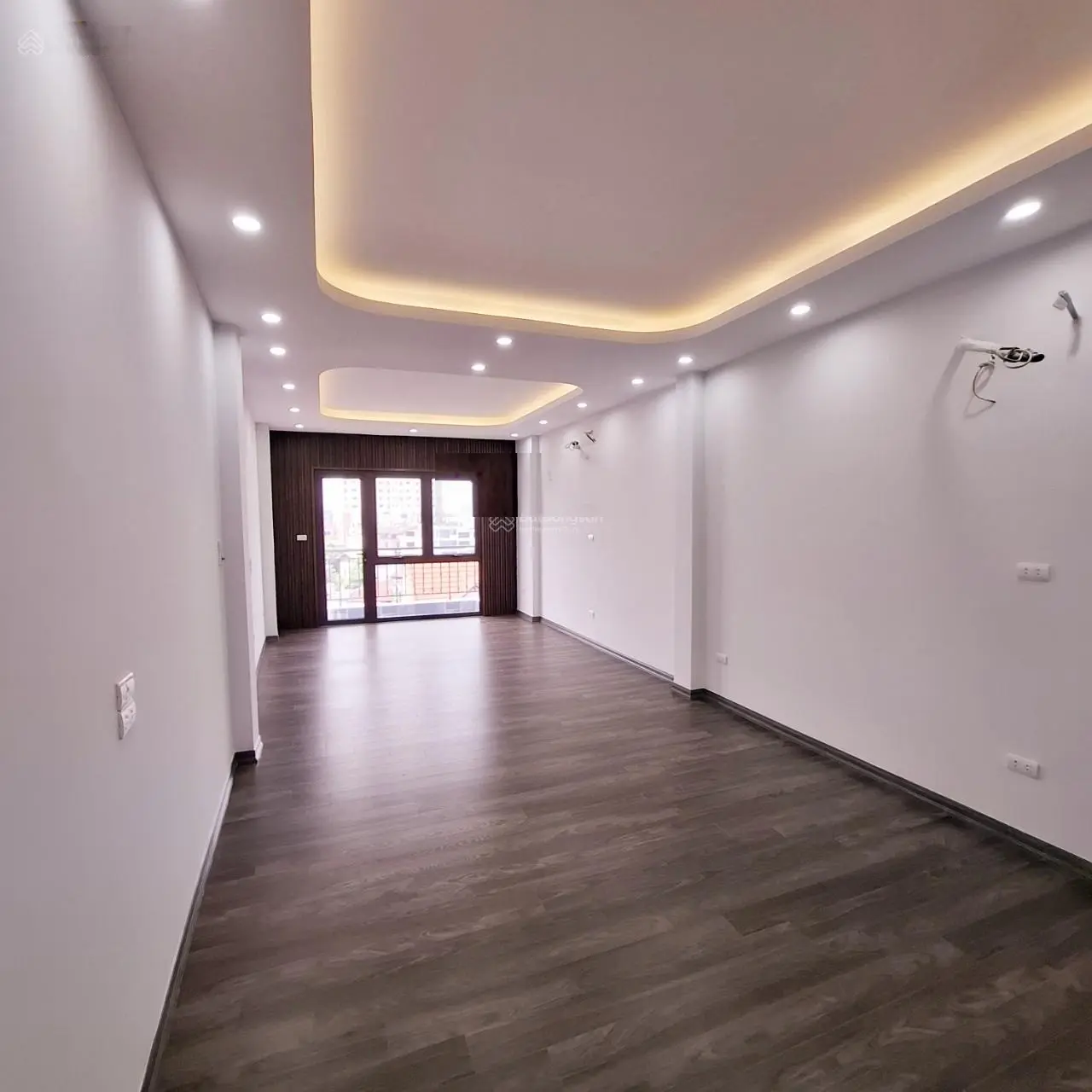 Hiếm nhà phố Giáp Nhị, nhà mới 88m2, 8 tầng, ô tô vào nhà, chỉ nhỉnh 20 tỉ, lh 0904 690 ***