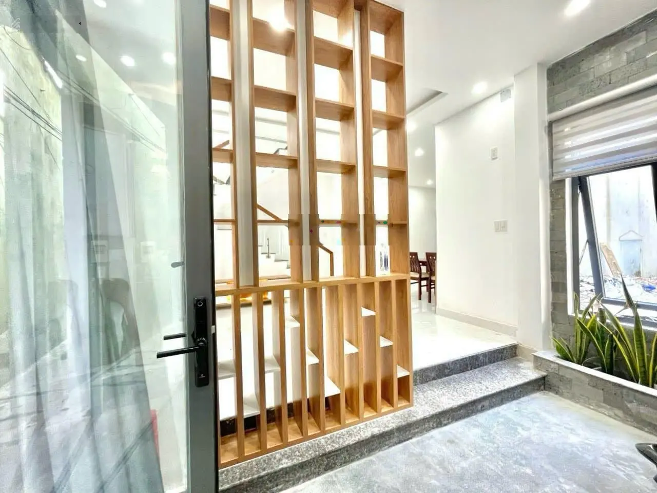 Bán nhà Kiệt Lâm Hoành - 3 tầng - 3 phòng ngủ - GIÁ SIÊU RẺ