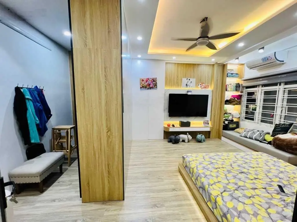 Chính chủ gửi bán, hàng tuyển, TT Ba Đình, nhà đẹp, full nội thất, DT 40m2, 4tầng, 6.5tỷ