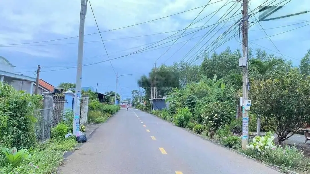 Bán 872m2, ngang 11.8m, có 100m2 thổ cư, đường Phan Đình Phùng, thị trấn Đất Đỏ, khu dân cư đông