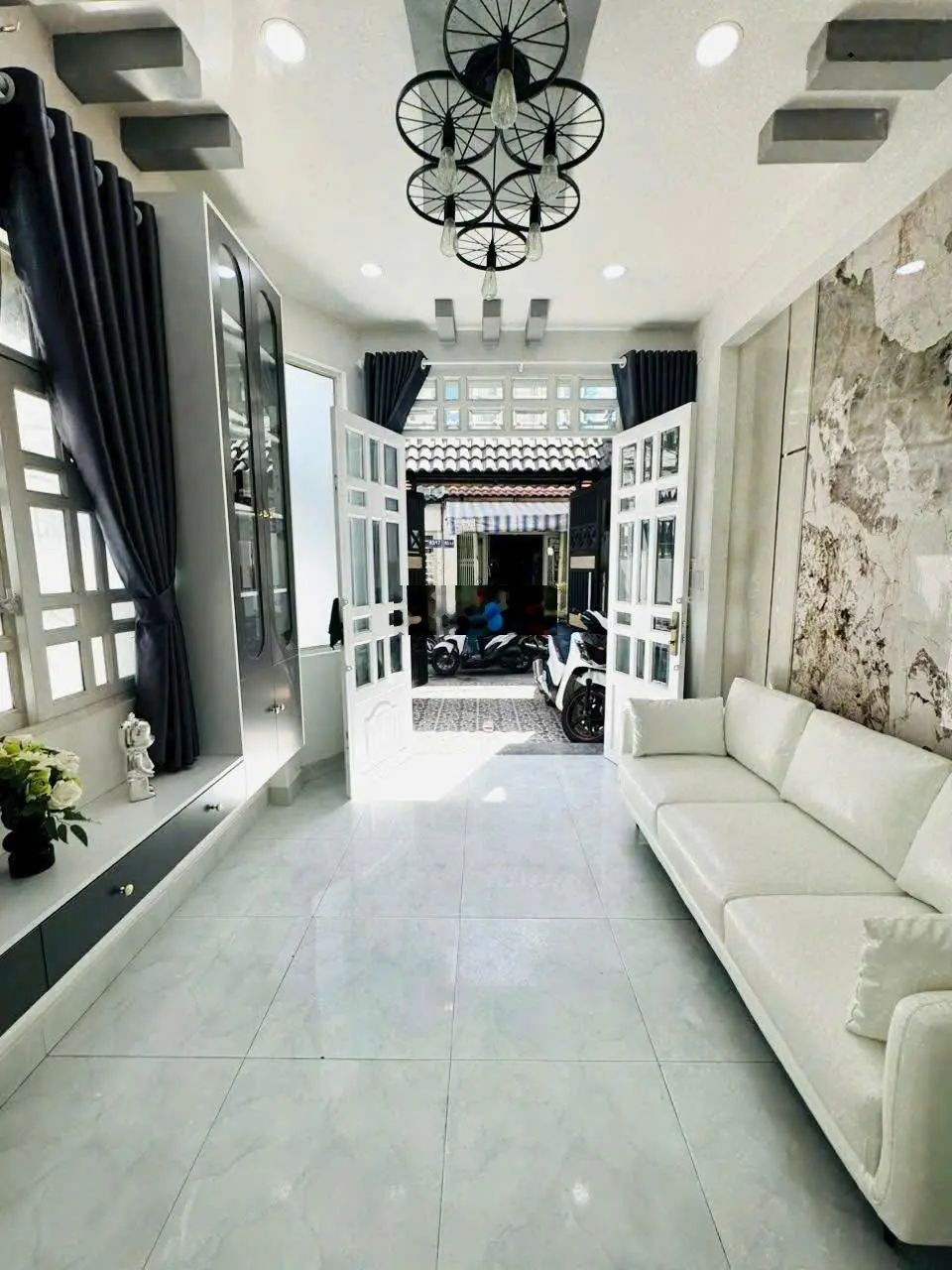 Nhà đẹp, giá tiết kiệm - Nguyễn Du, P7, Gò Vấp chờ bạn khám phá