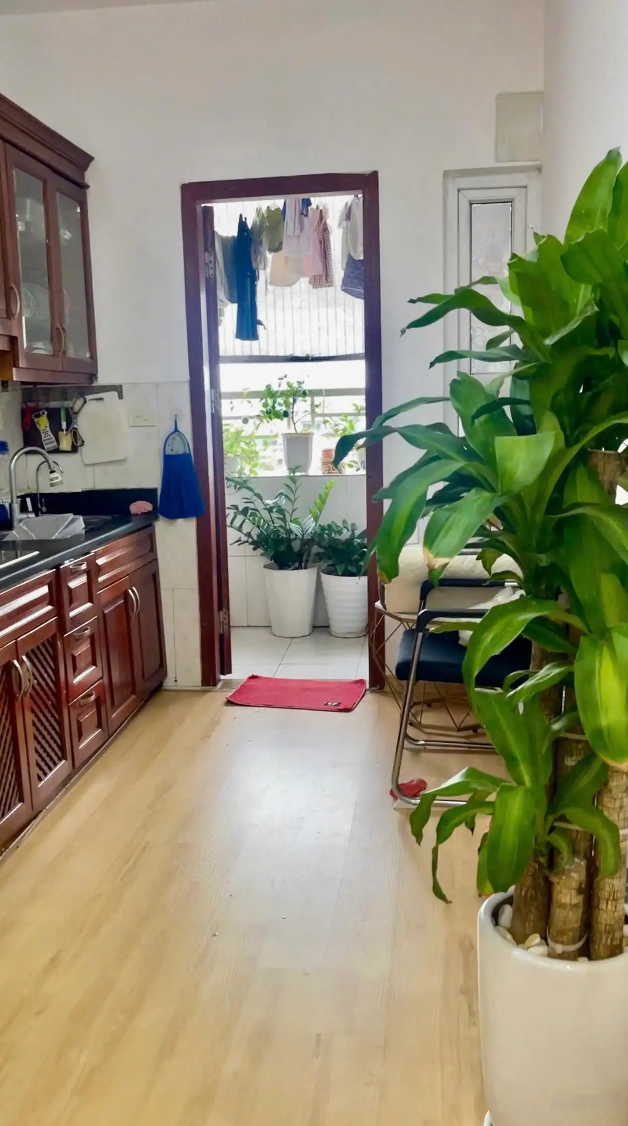 Giá tốt nhất khu vực, bán căn hộ 2PN, 2VS CT10 Đại Thanh - nhà đẹp như ảnh chỉ 2, x tỷ