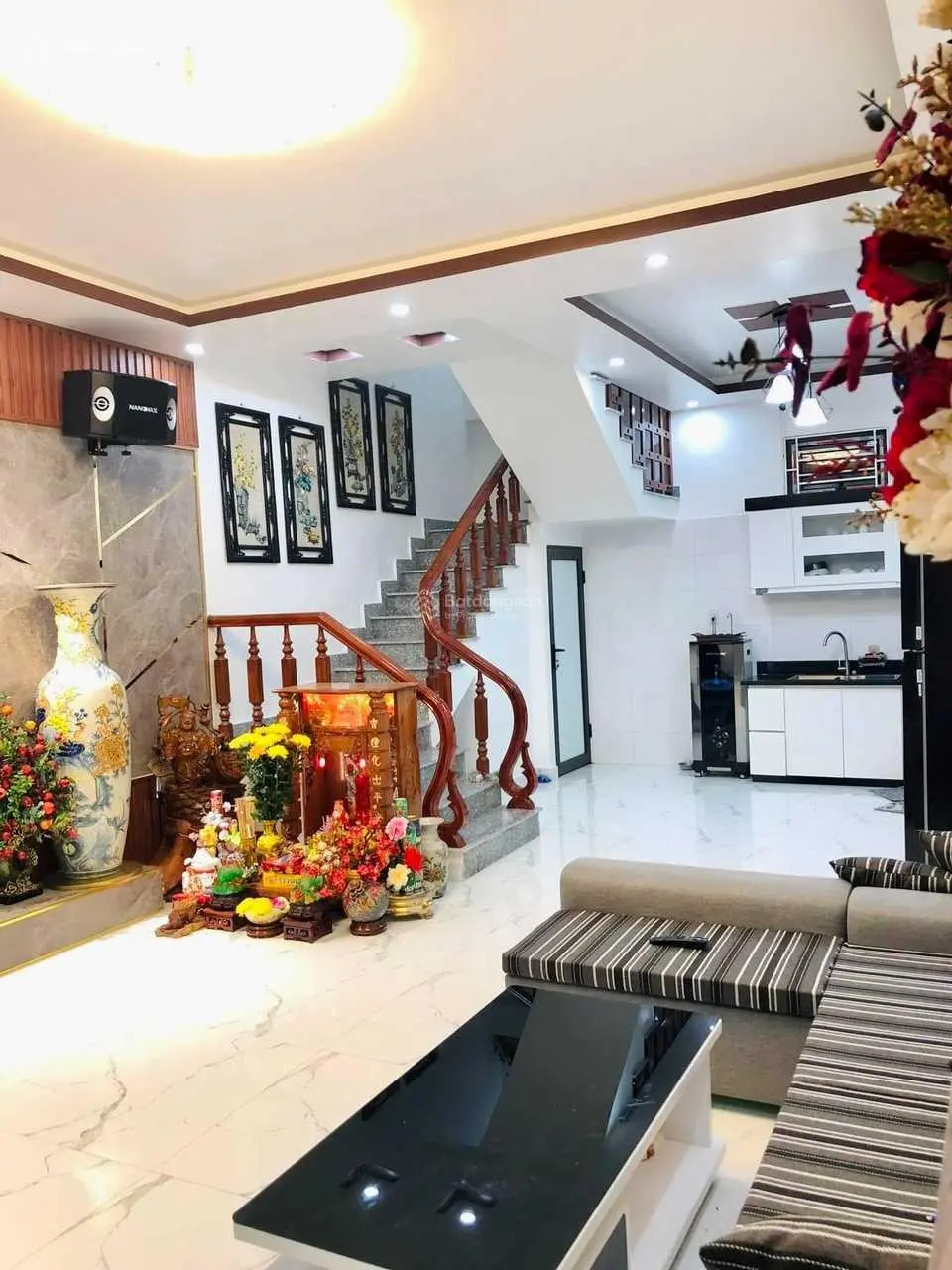 Cần tiền chủ bán gấp nhà 3 tầng Tổ 8, thị trấn An Dương, cách trung tâm Rế 300m, 56m2, giá 2,59 tỷ