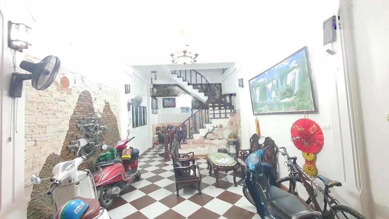 Phân lô Hai Bà Trưng, nhà đẹp ôtô tránh 7 chỗ vào nhà, ngõ thông, ở, văn phòng 55m2 MT 4,8m*13,5tỷ