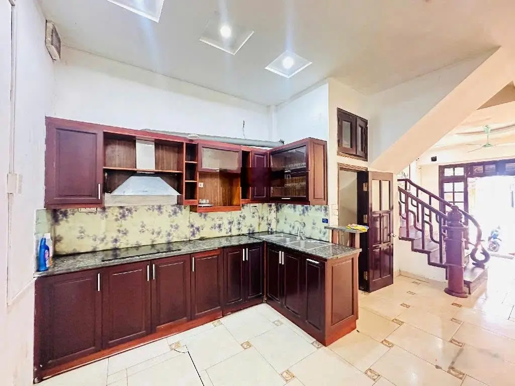 #TRÍCH_SÀI #BƯỞI. DT 45M 5 TẦNG MT 4,2M CHỈ 17,2 TỶ VIEW HỒ TÂY Ô TÔ VÀO NHÀ 20 M RA HỒ .