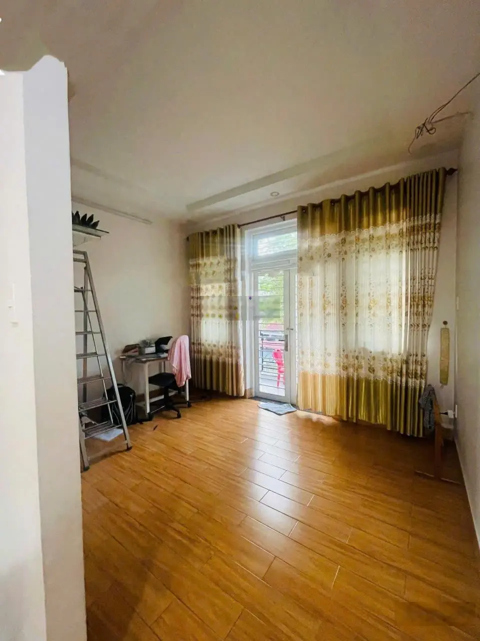 Hiếm, nhà khu vip 3 tầng mặt tiền Khổng Tử - Hiệp Phú - Quận 9 - 3 phút ra ga metro & ngã 4 Thử Đức