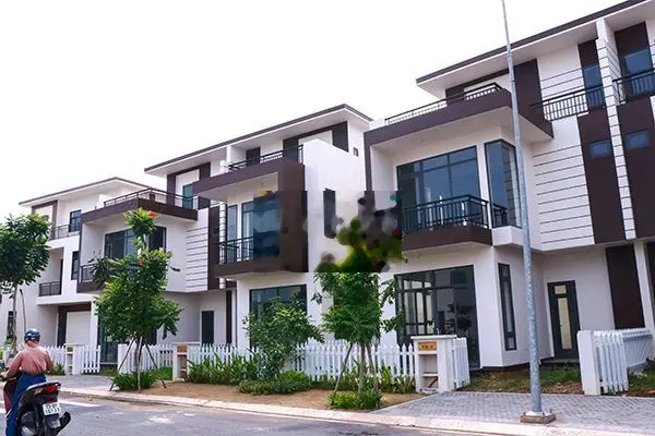 BÁN NHÀ Đ. NGUYỄN VĂN TUÔI. KĐT TRẦN ANH RIVERSIDE. SHR. DT 4X17