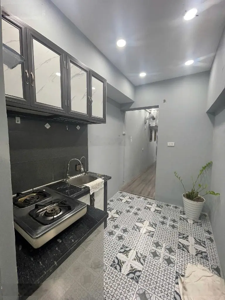 Bán gấp nhà tập thể vĩnh hồ 24/50m 2,65 tỷ, 2 pn,gác xép, ngõ đẹp rộng thoáng,ở luôn