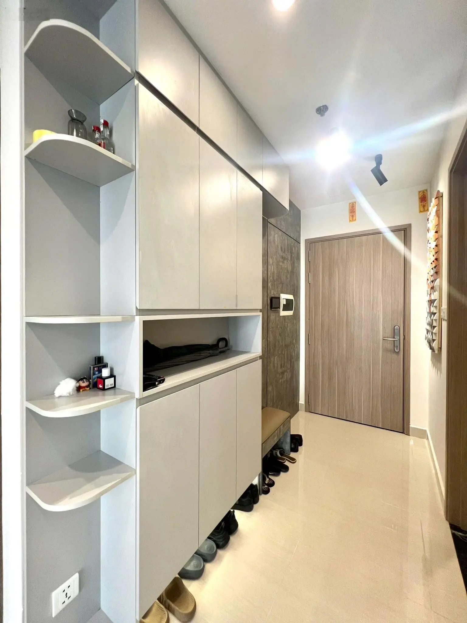 Bán nhanh căn hộ 2PN2VS The Pavilion 2 tầng hầm để xe 62m2 Chỉ với 3,15 tỷ tại Vinhomes Ocean Park