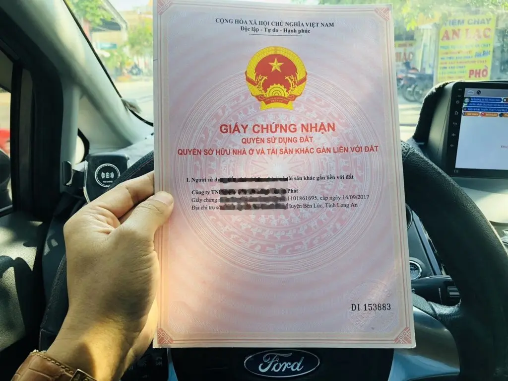 Bán gấp 2 lô đất, khu dân cư văn minh hiện đại tại Bến Lức- Long An