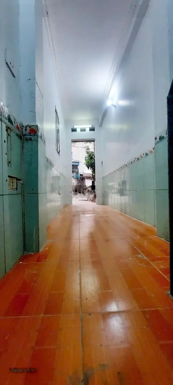 Cần bán nhà Định Công 16m2 lô góc 3 tầng giá 1.3 tỷ