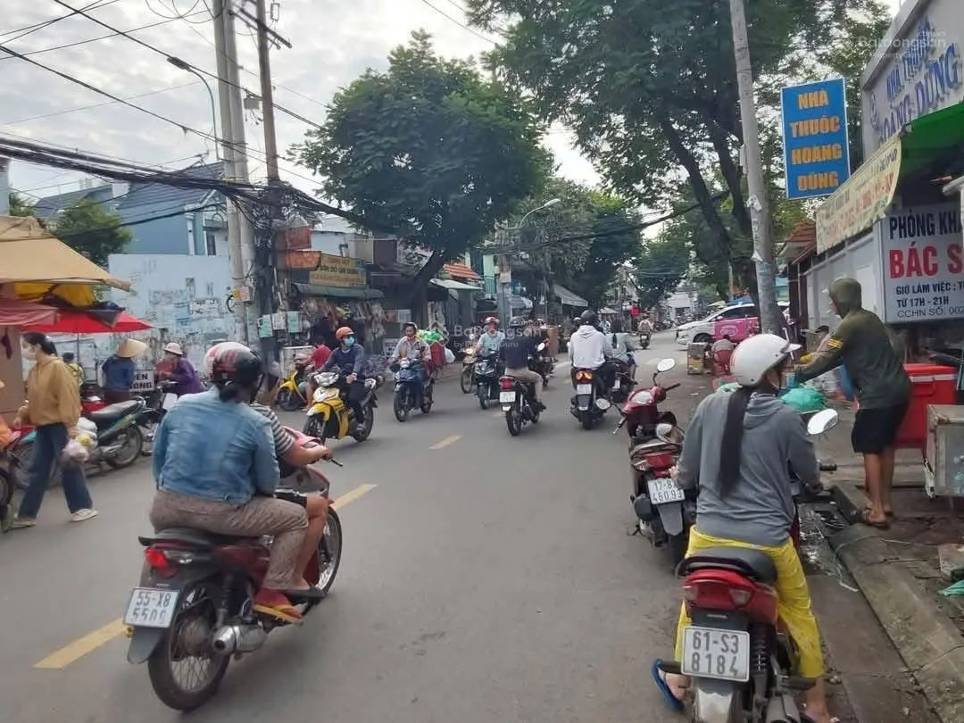 Bán nhà mặt tiền đường số 6 phường Linh Xuân gần chợ Xuân hiệp ngay sát sân thể thao phường lĩnhuan