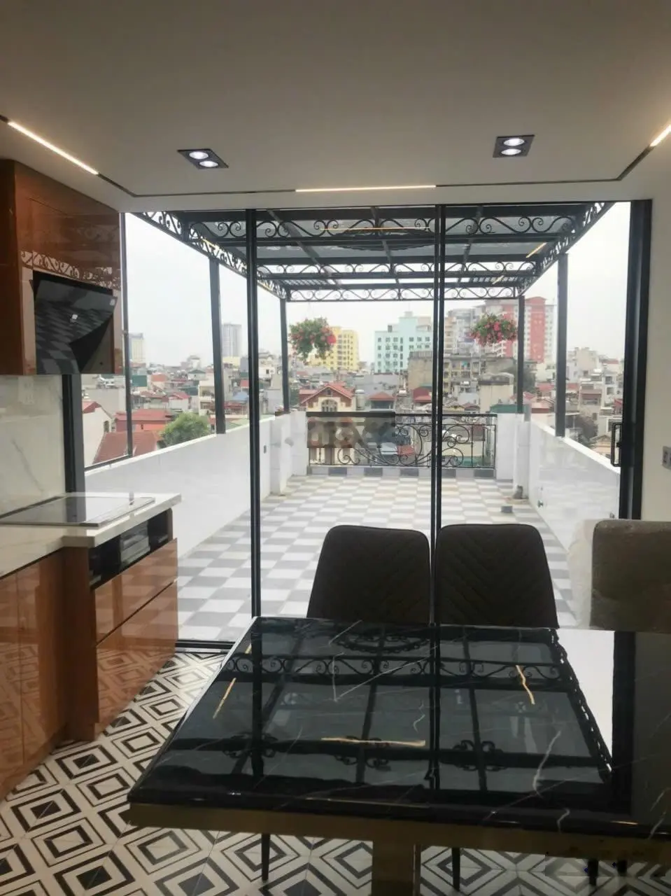 Bán nhà đẹp tại đường long biên 1, 15,4 tỷ vnd, 50m2