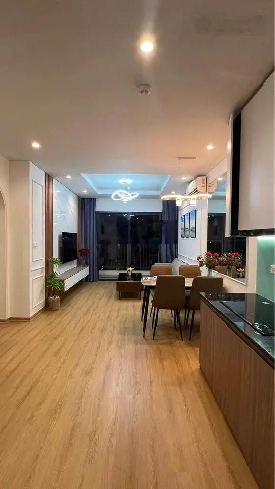 Do chuyển sinh sống, cần bán căn 2PN 68m2 Greenbay Bim 30 tầng, trung tâm du lịch Bãi Cháy, Hạ Long