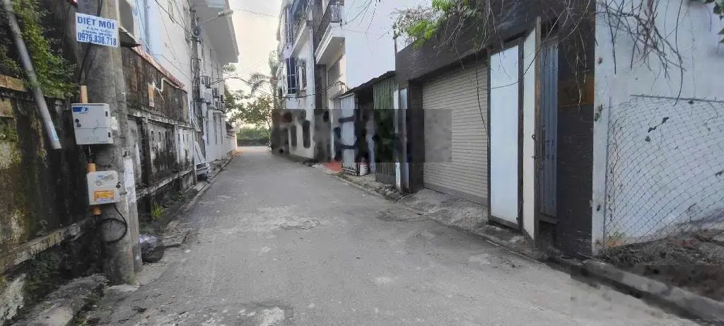 Bán đất Nguyễn Văn Linh, Long Biên 100m2 MT 5,2m, ô tô tránh, gara ô tô 7 chỗ, thoáng trước sau