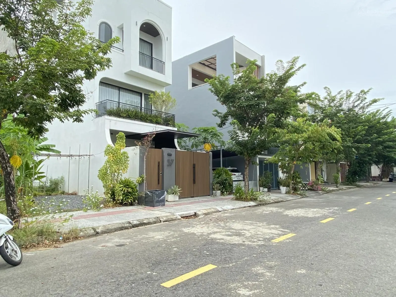Bán đất đường Trung Lương 15, Đông Nam, 100m2 - Hoà Xuân, Cẩm Lệ