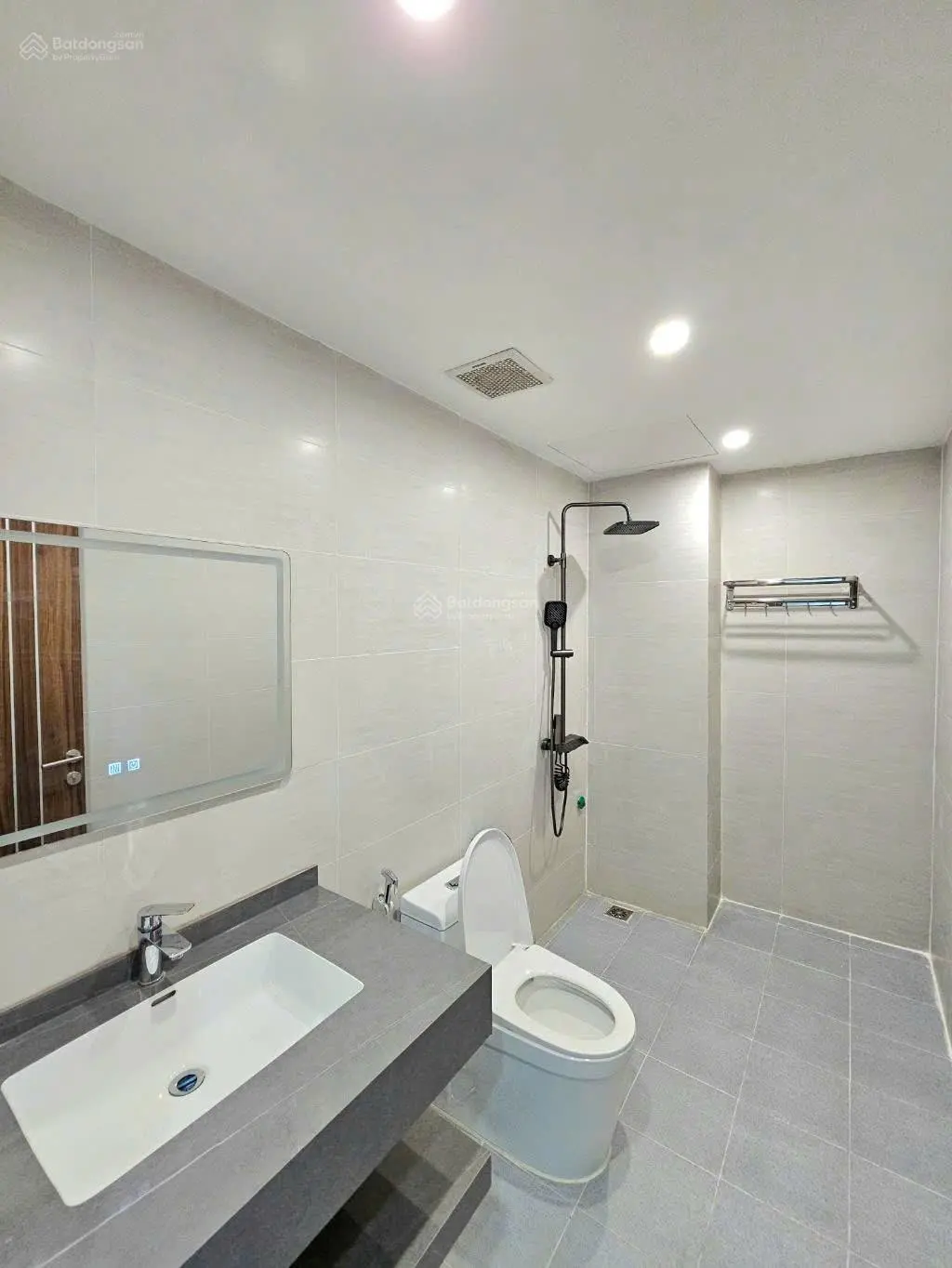 Bán nhà 50m x 6 tầng, lô góc 2 mặt thoáng, thang máy cao cấp, ô tô vào nhà phố Kẻ Tạnh, giá 9.45 tỷ