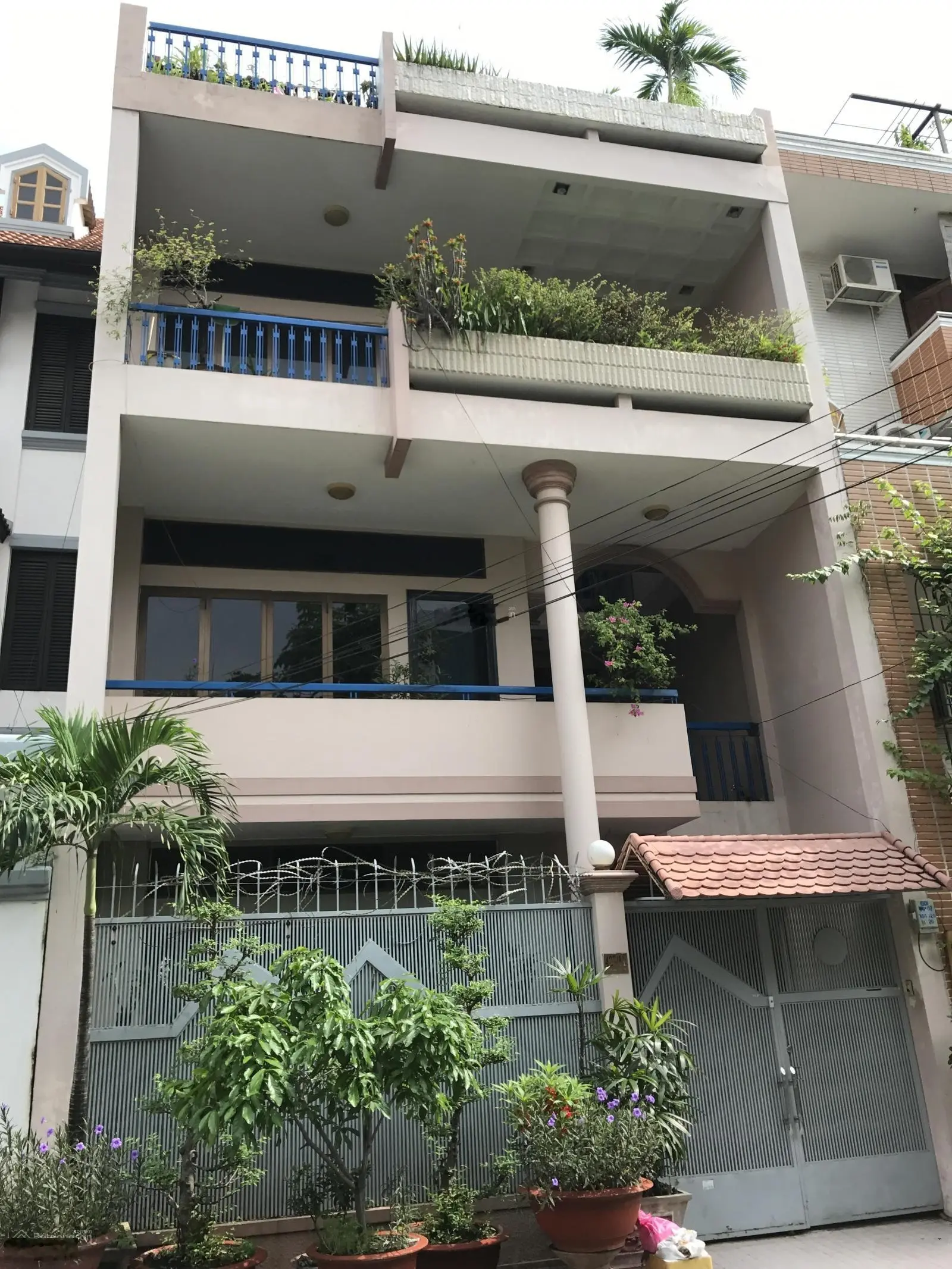 Bán nhà hxh đường Hoàng Hoa Thám Q.TB, DT: 7,8x 20m ( 150m2 ) Giá 17 tỷ TL.