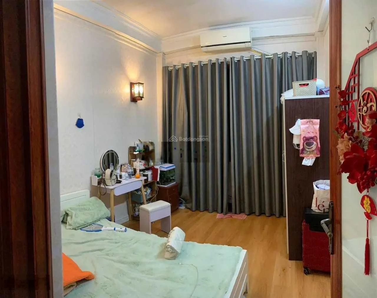 Cần bán nhà 42m2, MT 3,3m, 4 tầng, ngõ Vũ Tông Phan, phân lô ô tô tránh, cho thuê 17tr/th, 8,5 tỷ