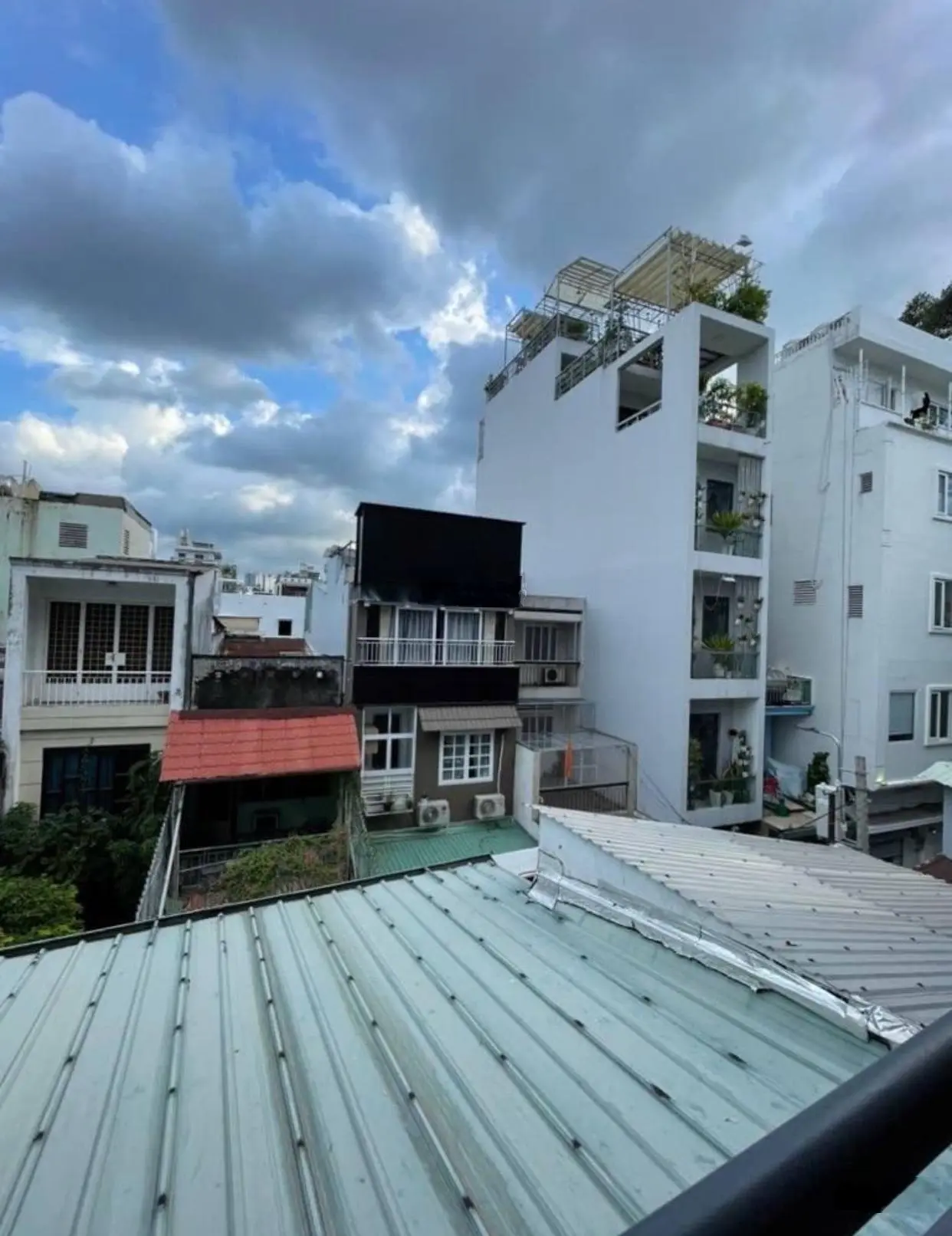 Bán gấp nhà Nguyễn Thiện Thuật, Phường 2, Quận 3 48m2, GIÁ 2TỶ790TR
