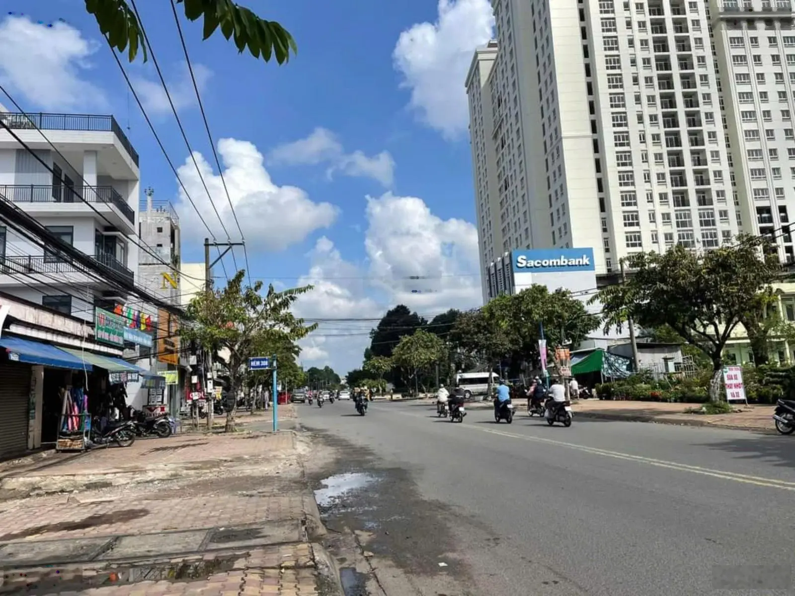 Bán gấp 100m2 đất mặt tiền lê duẫn, 100m2 giá 1 tỷ 5 , gần chợ ,vincom ,tthc long thành , shr ,