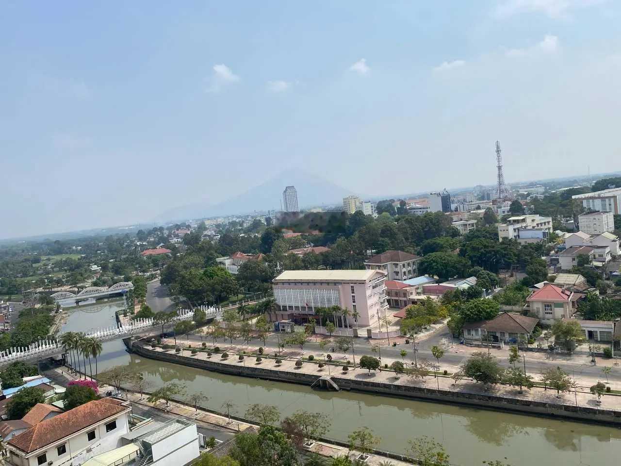 Căn hộ giá rẻ ngay trung tâm TP Tây Ninh, chỉ còn vài suất nội bộ view Núi Bà và sông