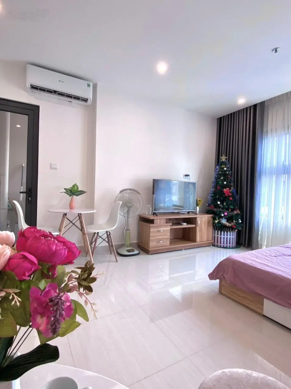 Chính chủ gửi bán căn studio The Pavilion 2 tầng hầm để xe chỉ với 1,68 tỷ tại Vinhomes Ocean Park