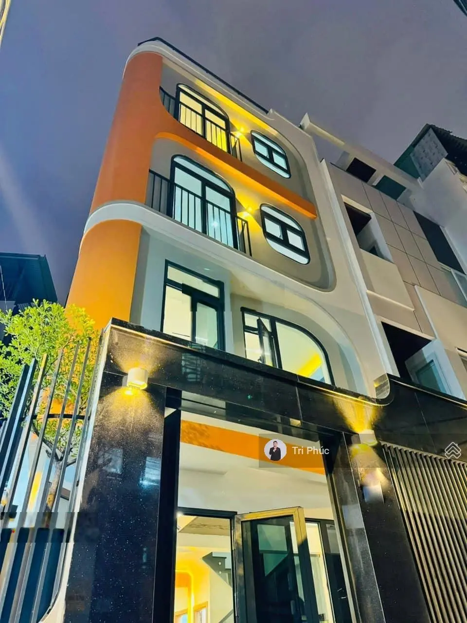 Siêu phẩm - Ngay Phan Xích Long, Phú Nhuận, 4 tầng, hẻm xe hơi, full nội thất chỉ hơn 8tỷ TL