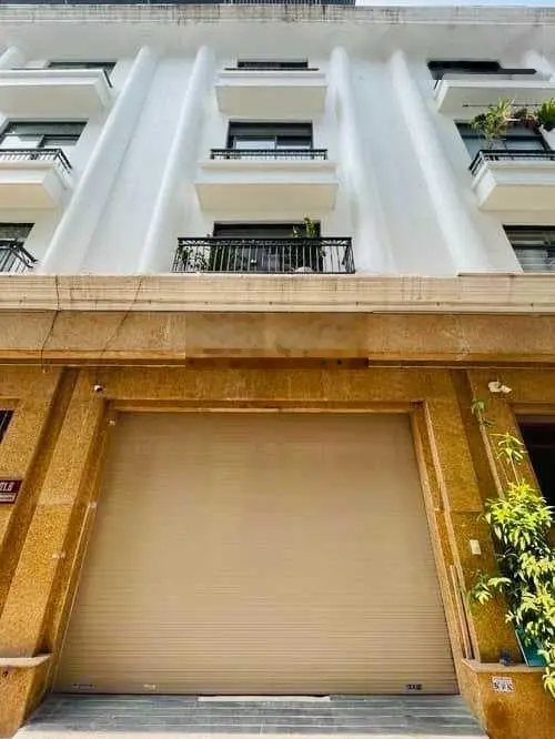 Đẳng cấp phường người giàu, mua cũng xứng đáng 60m2 - 5 tầng gara ô tô kinh doanh lh 0963 989 ***