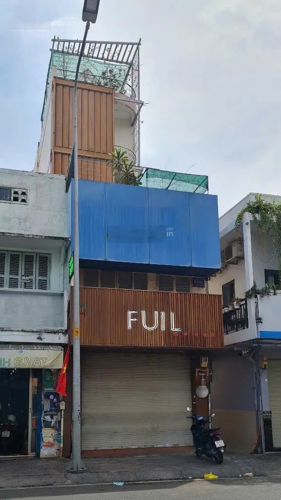Bán nhà mặt phố 4 tầng 1 lửng, 3 mặt thoáng, vị trí kinh doanh đỉnh cao Tô Hiến Thành, Quận 10! HCM