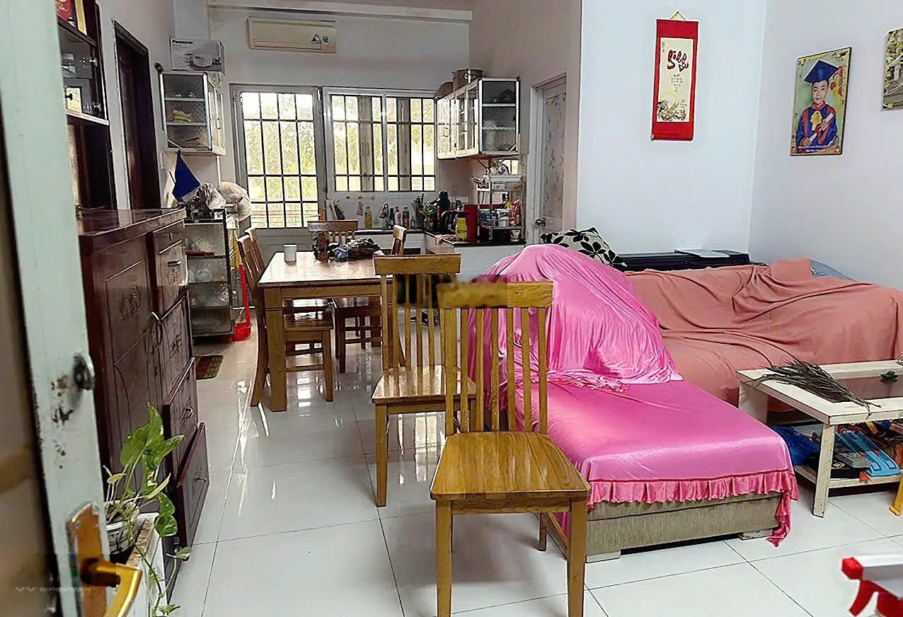 1,55 tỷ - CC Him Lam, Ba Tơ P7 Q8, 2PN 65,8m2 SHR lâu dài, lầu thấp tiện di chuyển, hỗ trợ NH