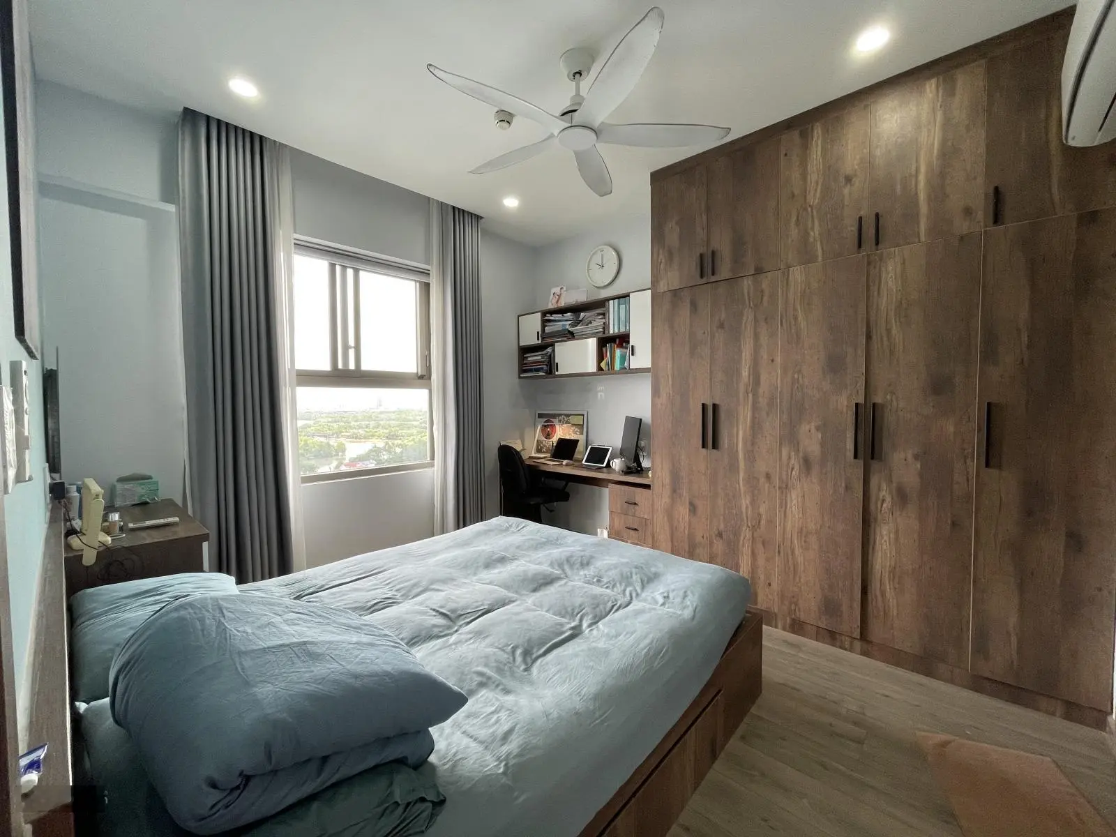 Bán căn hộ Sài Gòn South 2PN, 2 WC, 71 m2 view thoáng mát sông & Phú Mỹ Hưng có sổ