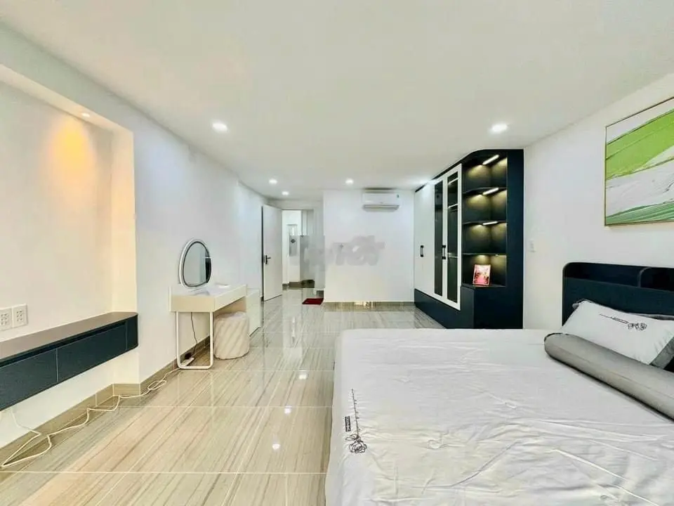 Chính chủ bán nhà hẻm số 11 Đào Duy Từ PNhuận. DT 52,8m2, giá 4tỷ050TR